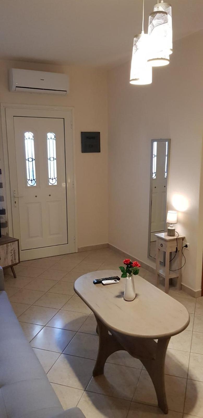 Athinas Apartment Limenas  Bagian luar foto